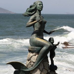 estatua de sirena grande de bronce