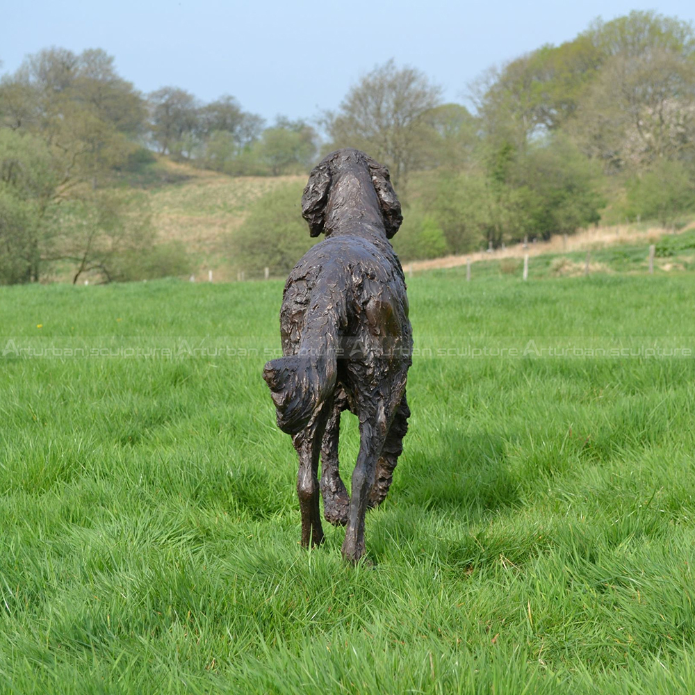 scultura in bronzo di English Setter