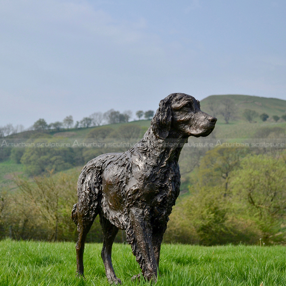 scultura in bronzo di English Setter