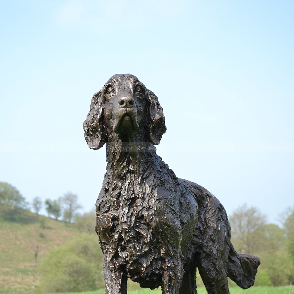scultura in bronzo di English Setter