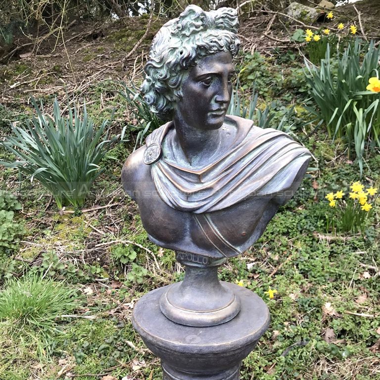 busto di statua di Apollo