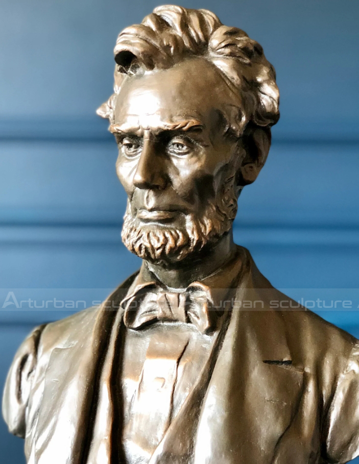 sculpture de buste de Lincoln