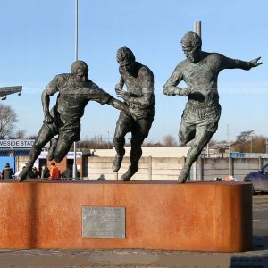 Célèbres statues de football