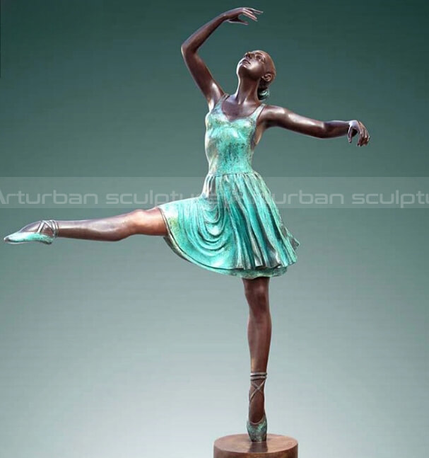 Ballerina-Statuen zum Verkauf