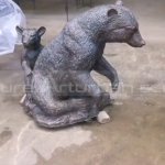 statue d'ours à taille réelle