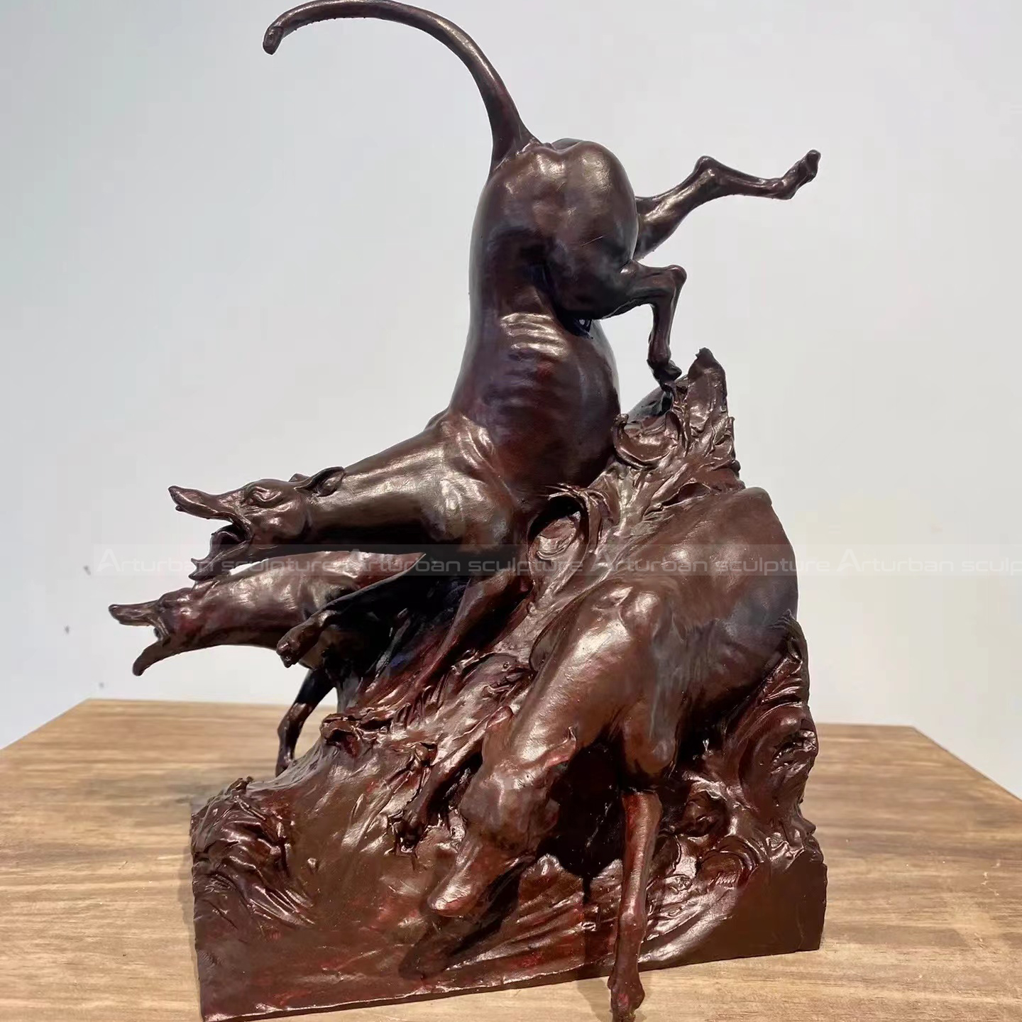 grandes statues de chiens d'extérieur