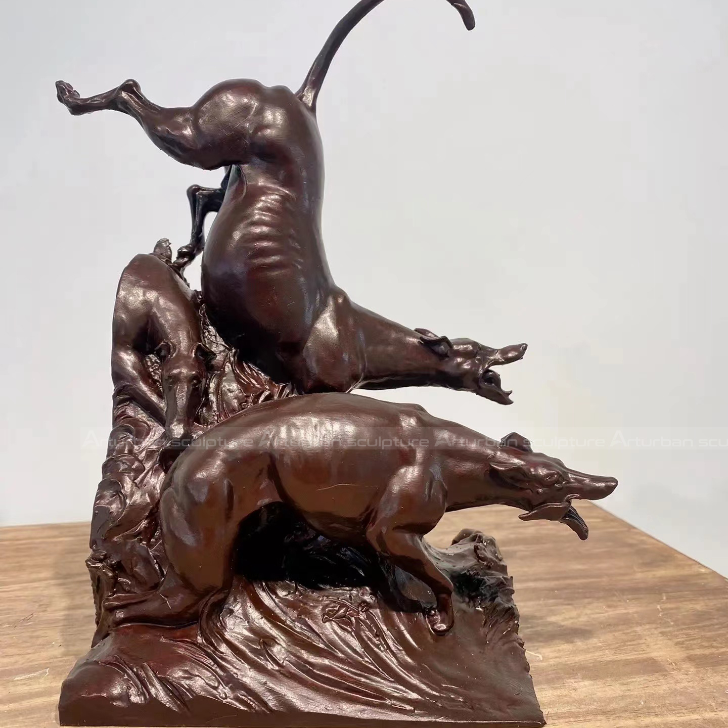 Grandes statues de chiens de plein air