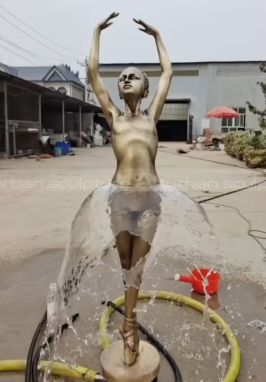 Ballett-Tänzer Brunnen