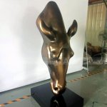 Stillwasser-Skulptur zum Verkauf