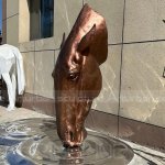 Stehendes Wasserskulptur zum Verkauf