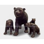 statue d'ours avec ourson