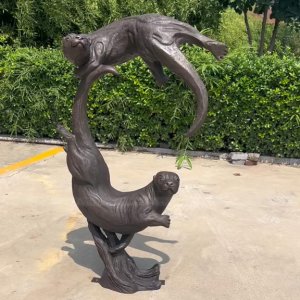 Otterstatue für den Garten