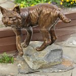 Escultura de Lince de Bronce