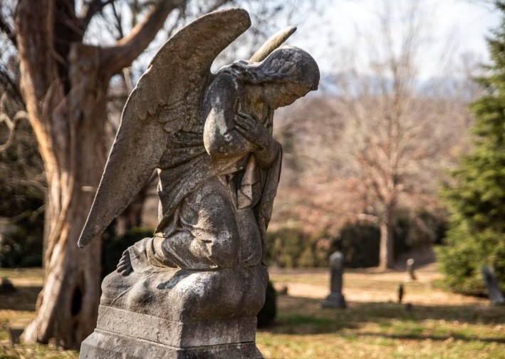 anjo de cemitério