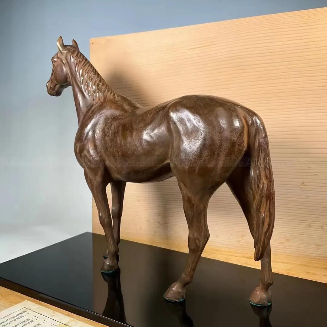 ornement de cheval en bronze