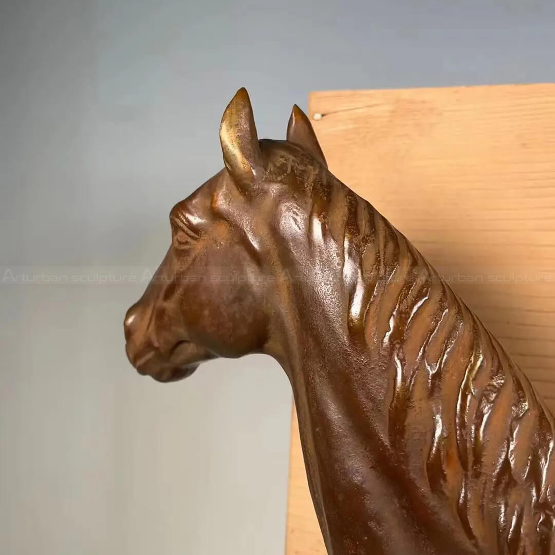 ornement de cheval en bronze