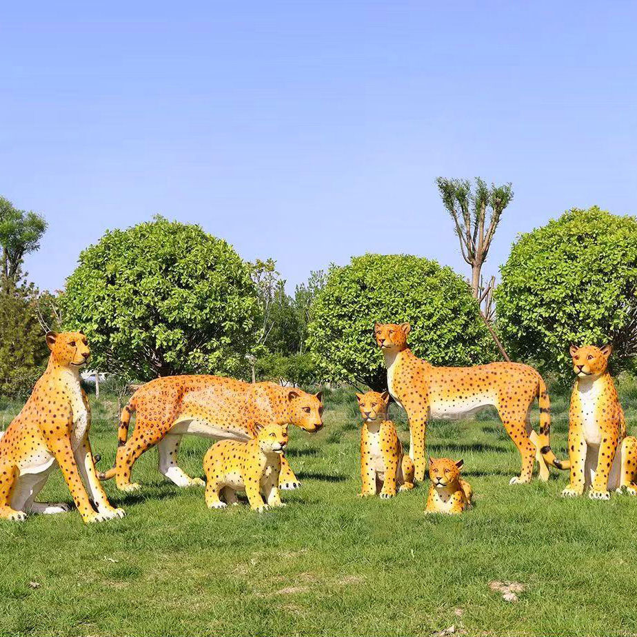 Fiberglass Cheetah Statue