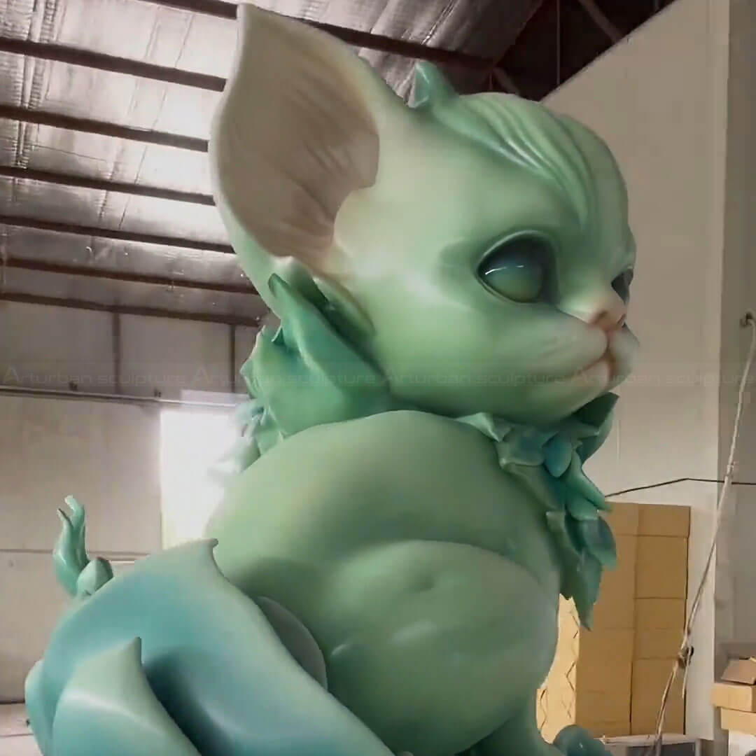 Scultura di creatura fantasy