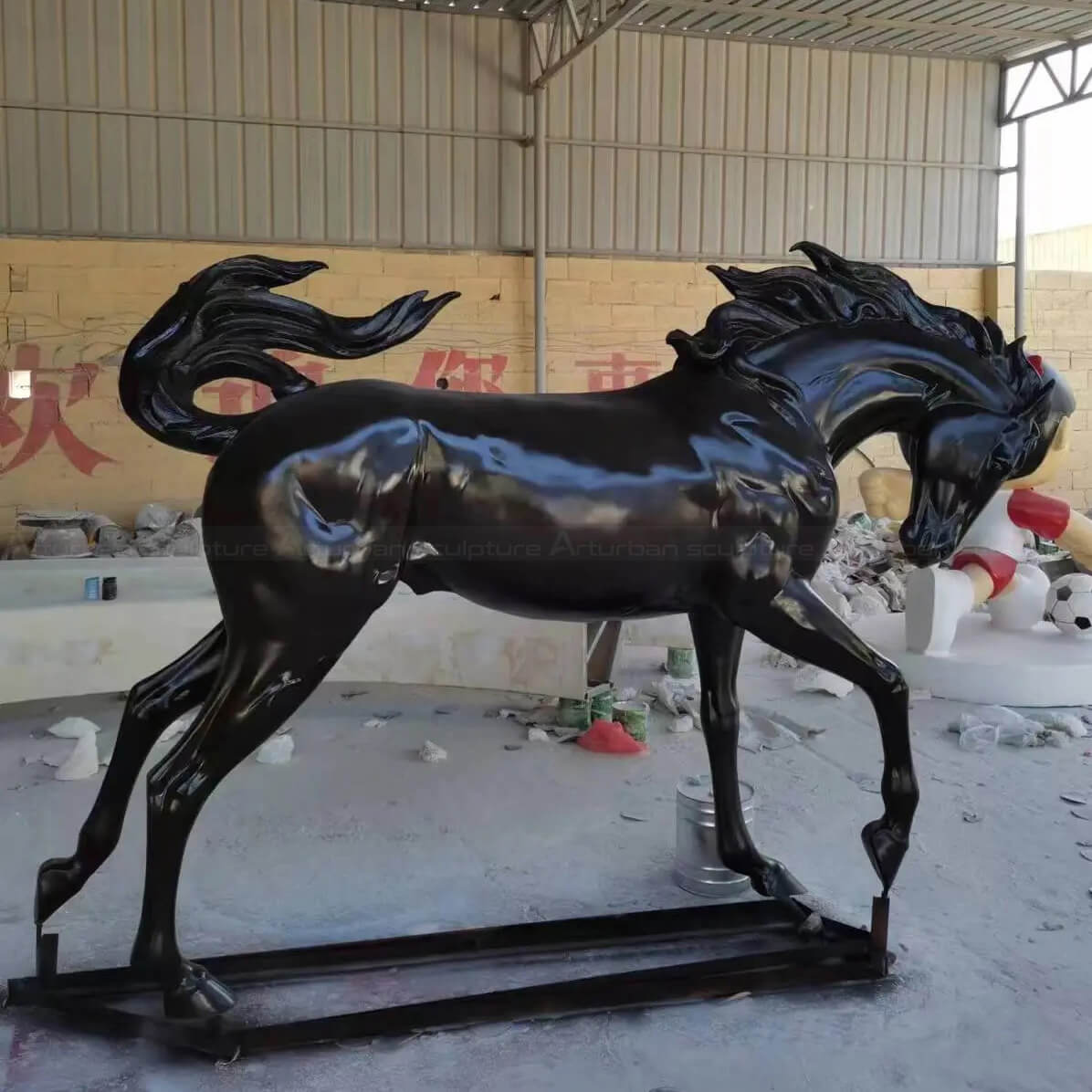 Estátua do Cavalo Preto