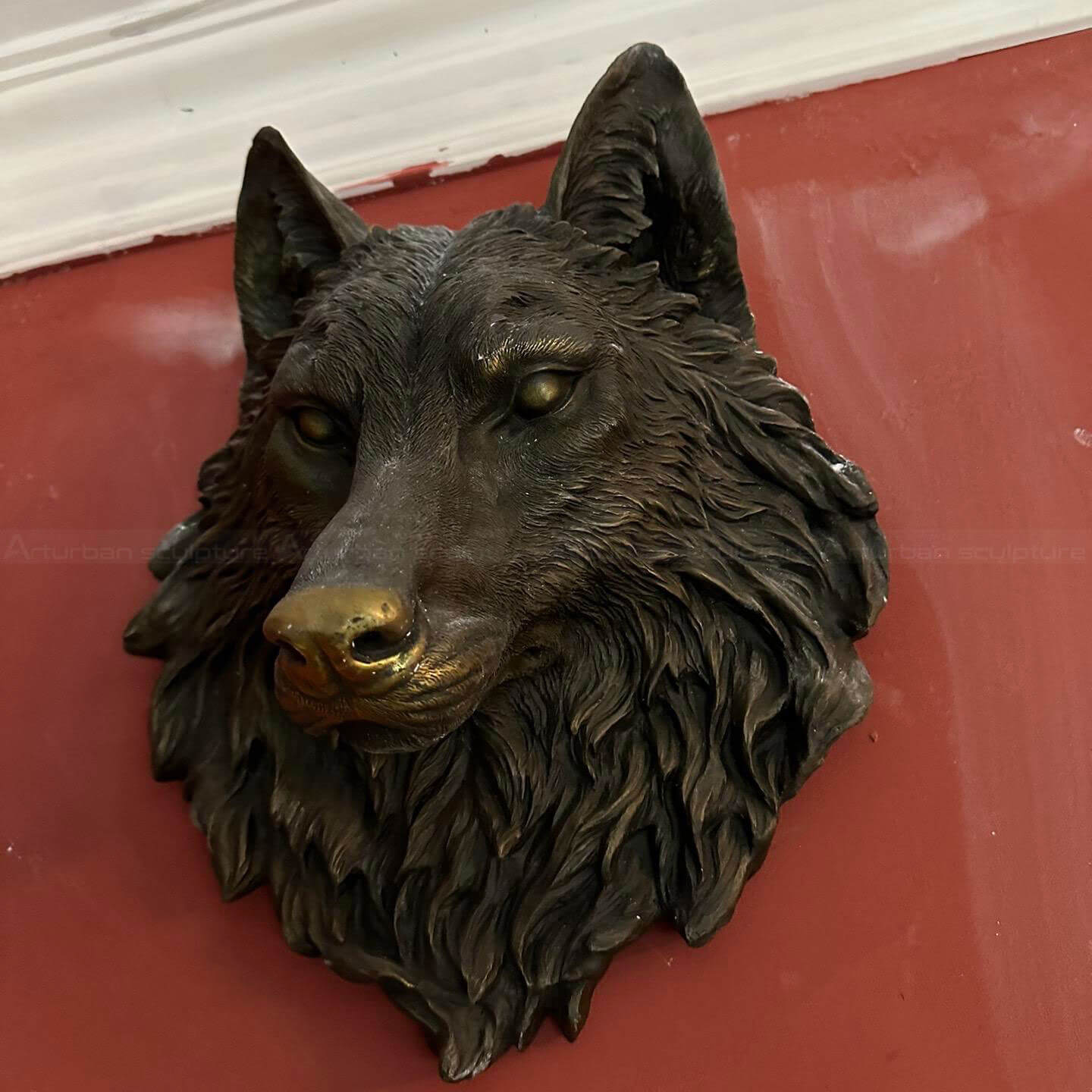 Decoración de pared de cabeza de lobo