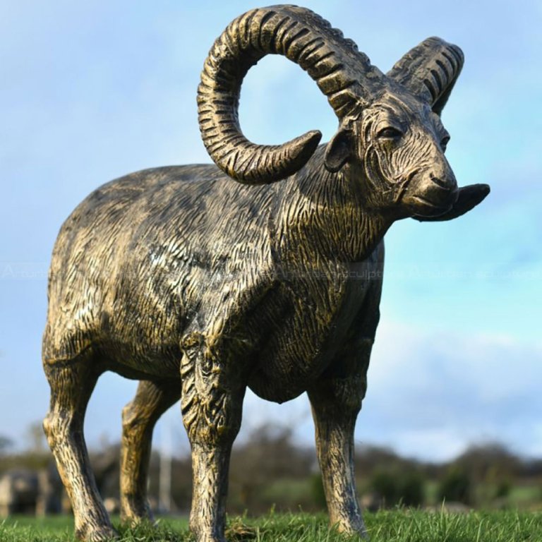 Scultura di Ariete in Bronzo