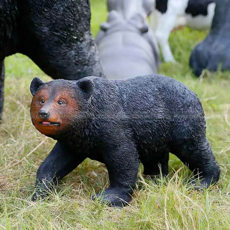 Statue d'ours noir grandeur nature