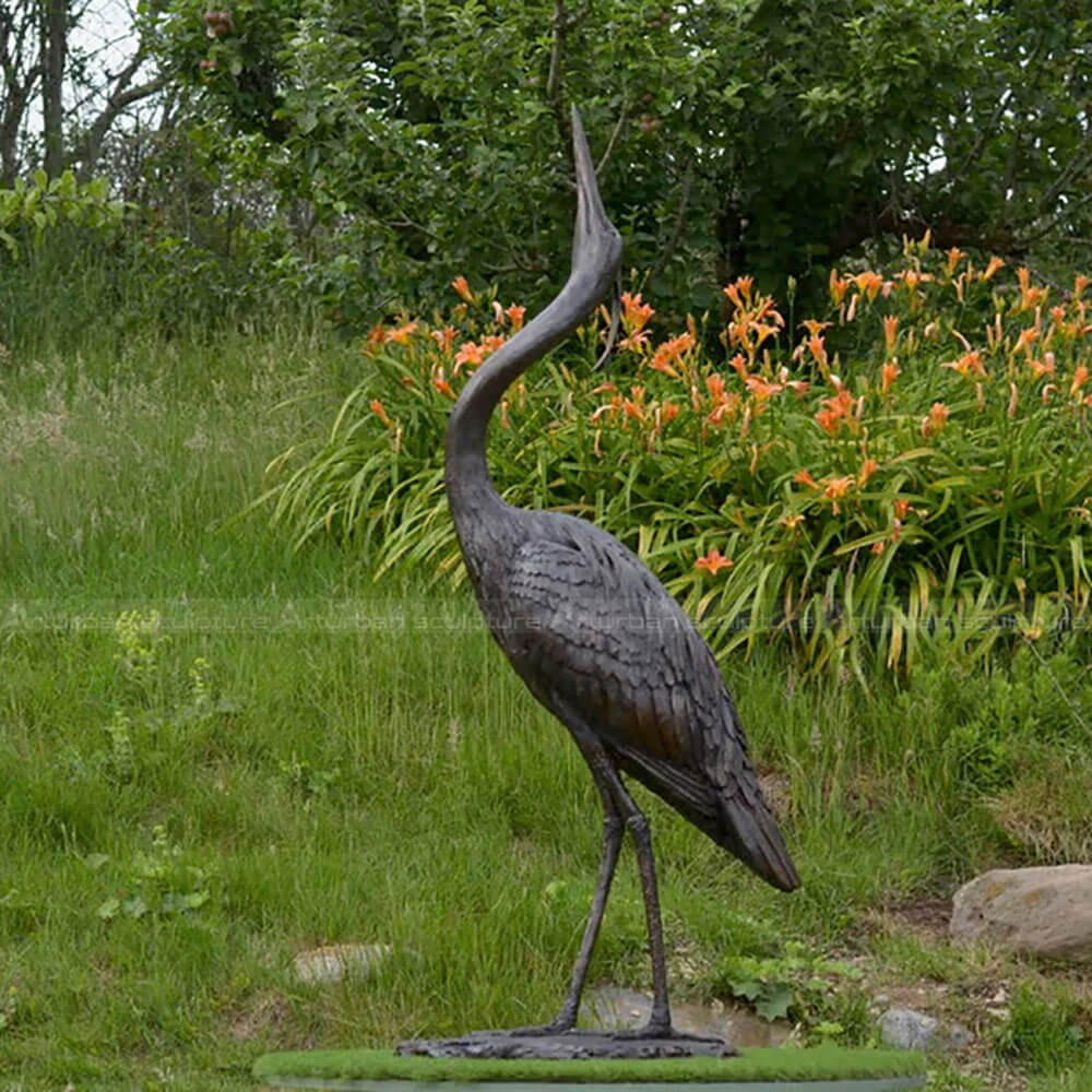 Große Blaureiher Gartenornament