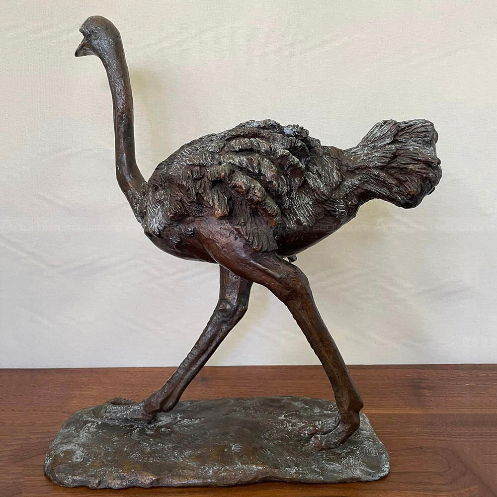 Escultura de Avestruz