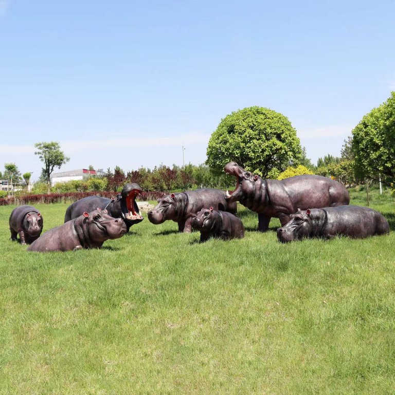 Escultura de hipopótamo para jardín