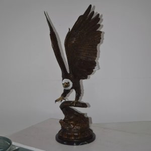 Esculturas de Águia-Cabeça-Branca à Venda