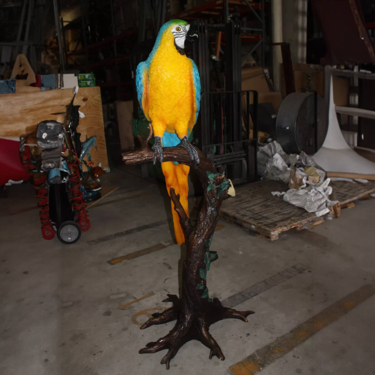Estatua de Guacamayo