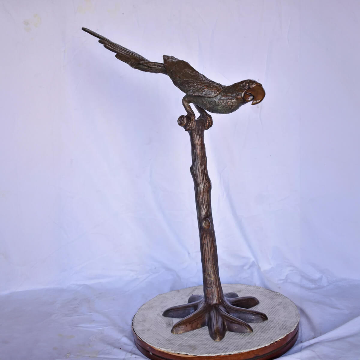 Estatua de Loro en Venta