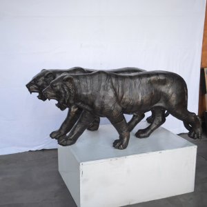 Statues de tigres à vendre
