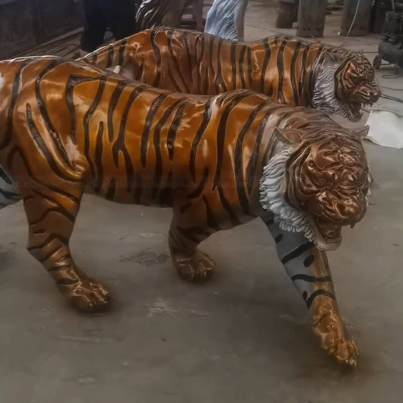 A pair of Giant Bengal Tiger Statue (3)