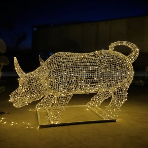 Edelstahl-Draht-Stier-Statue mit LED-Lichtern