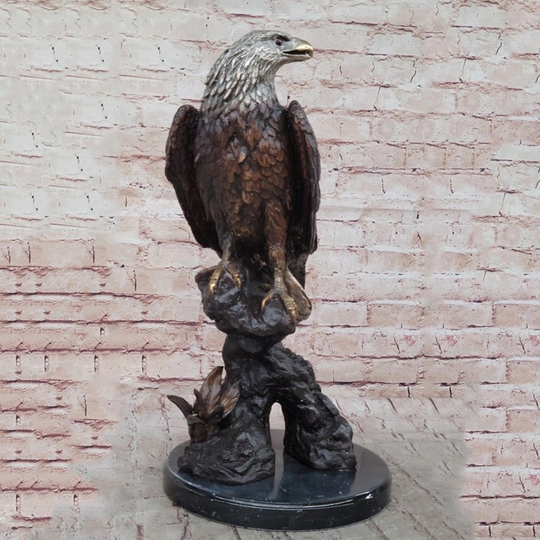 American Eagle Figurine bronze front pose
