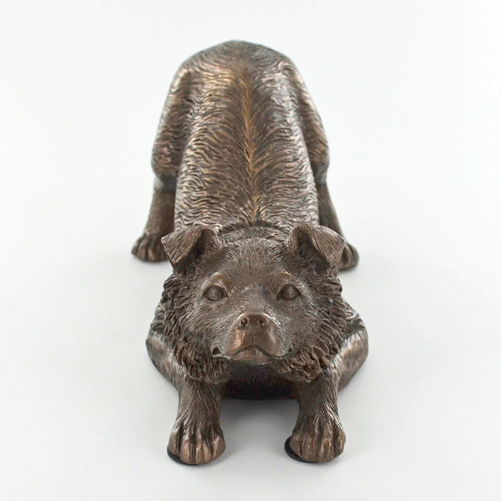 Border Collie Bronze Statue front stretch