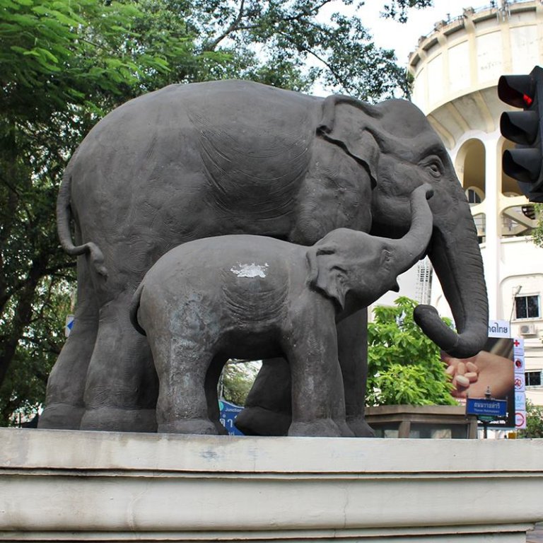 Bronze Outdoor Elephant Statues for Sale side