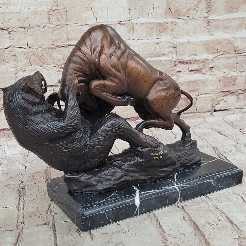 Statue en bronze du Taureau et de l'Ours
