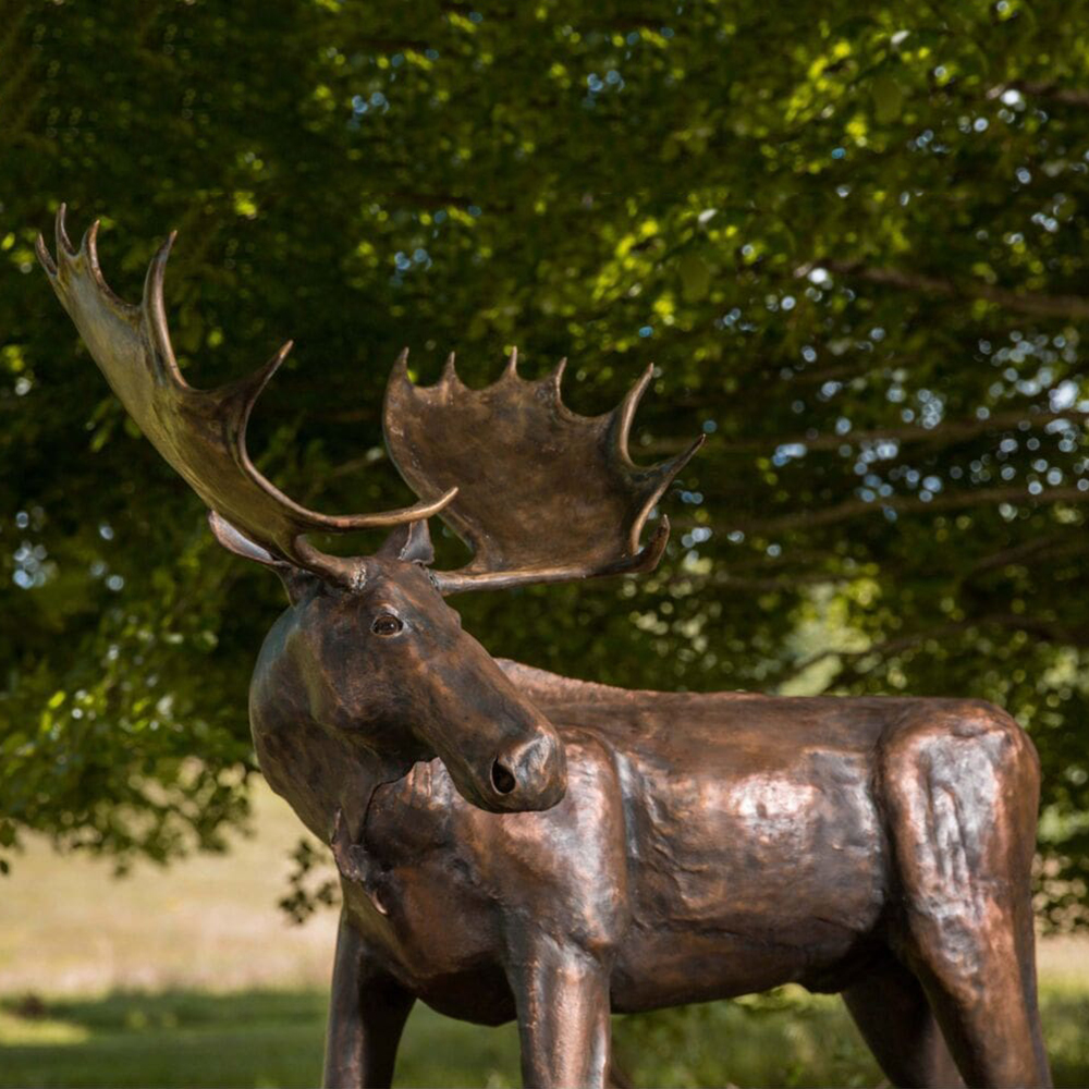Elch-Hofstatue aus Bronze für den Garten