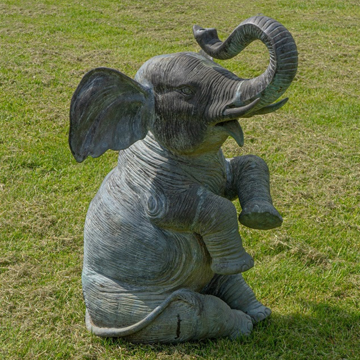 Sitting bronze Elephant Yard Statue on lawn