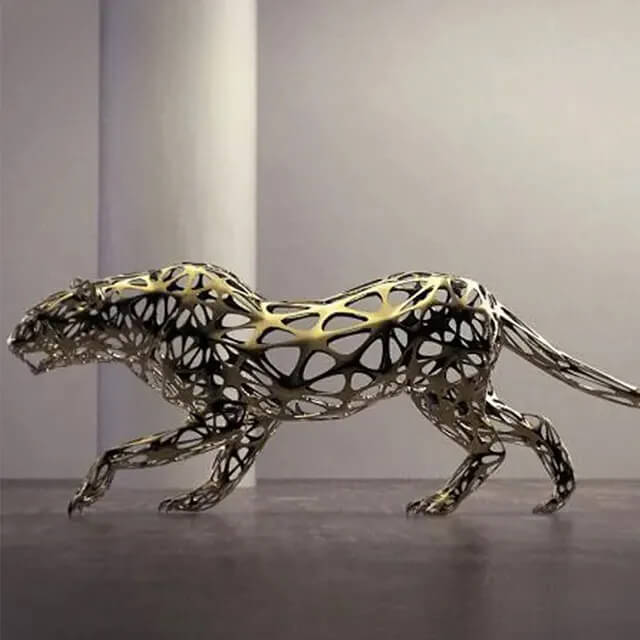 Sebastian Novaky's stainless steel Leopard Sculpture in a cautious walking pose