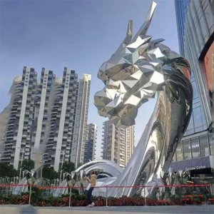 تمثال تنين هندسي من الفولاذ المقاوم للصدأ