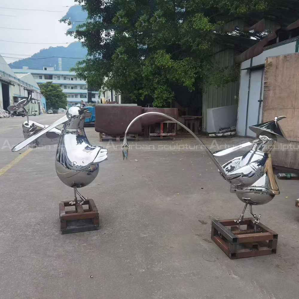 Cartoon Bird Sculpture stainless steel bird display