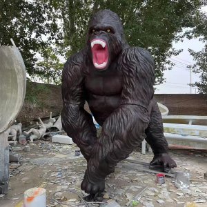 Statue de Gorille en Fibre de Verre à Vendre rugissant en extérieur