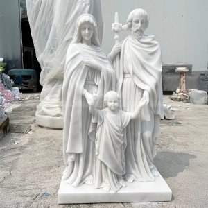 Marmorstatue der Heiligen Familie
