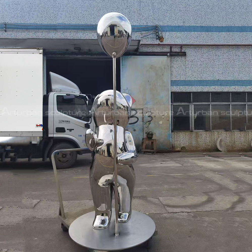 Modern Bear Sculpture stainless steel balloon