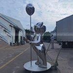 Modern Bear Sculpture with stainless steel balloon