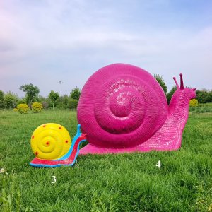 Exhibición de estatua de caracol de fibra de vidrio para exteriores
