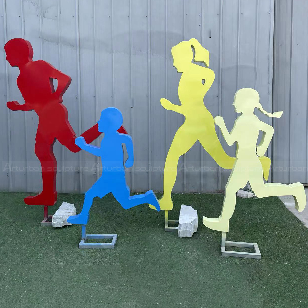 Colorful stainless steel Modern Family Sculpture runners